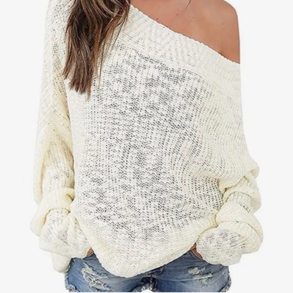 L Love Sweaters - Cozy Women's Off-Shoulder Cream Sweater